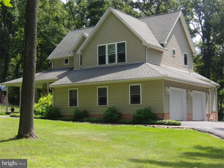 17 Shade Road Oley, PA 19547 - Photo 2 of 25 Gallery Image 2
