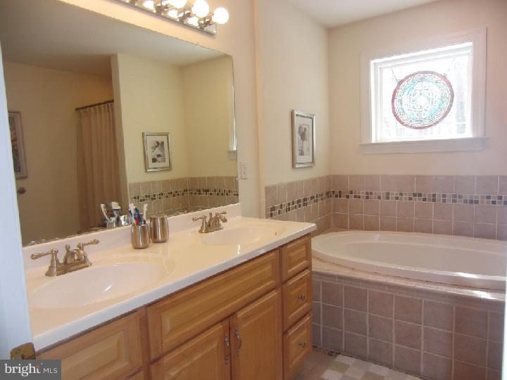 17 Shade Road Oley, PA 19547 - Photo 20 of 25 Gallery Image 20