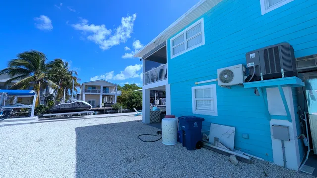 $989,999 | 22961 John Avery Lane, Cudjoe, FL 33042