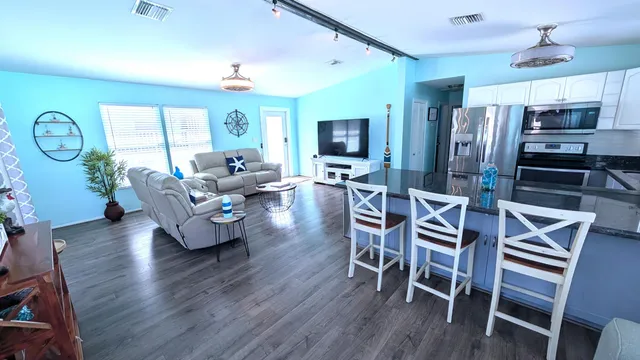 $989,999 | 22961 John Avery Lane, Cudjoe, FL 33042