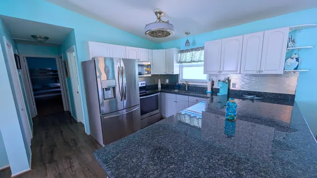$989,999 | 22961 John Avery Lane, Cudjoe, FL 33042