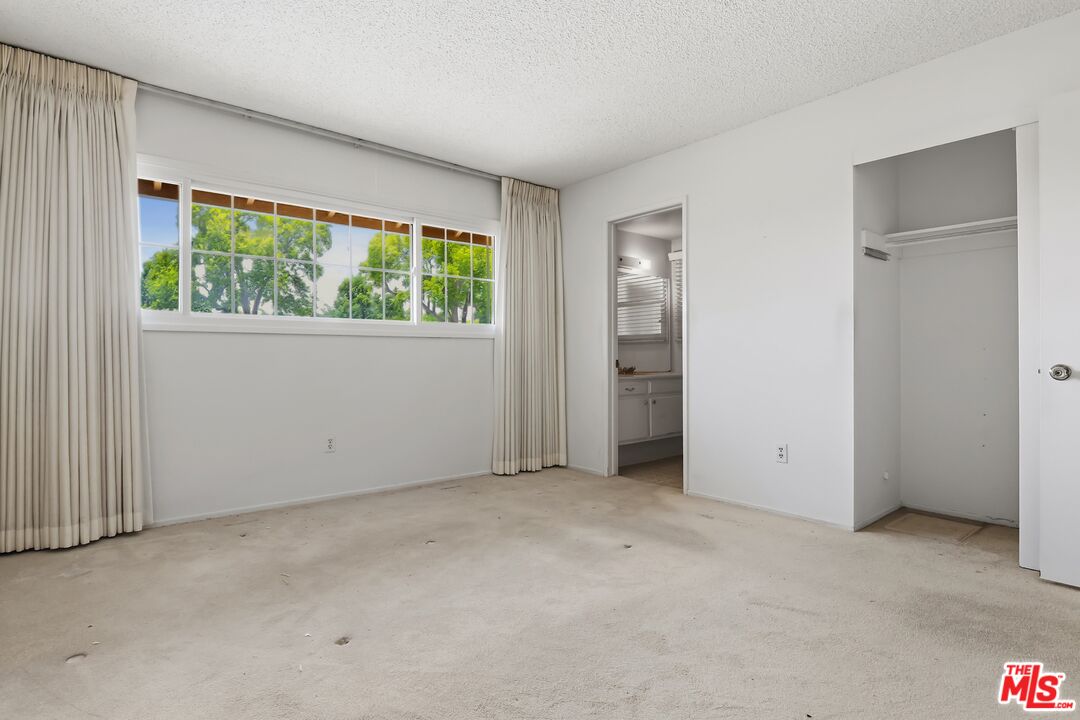 19131 Tulsa Street Porter Ranch, CA 91326 - Photo 24 of 43