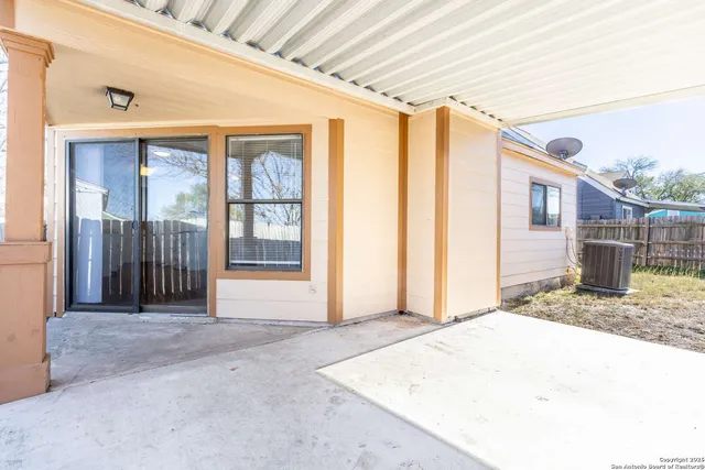$1,200 | 4127 Frontier Sun, San Antonio, TX 78244