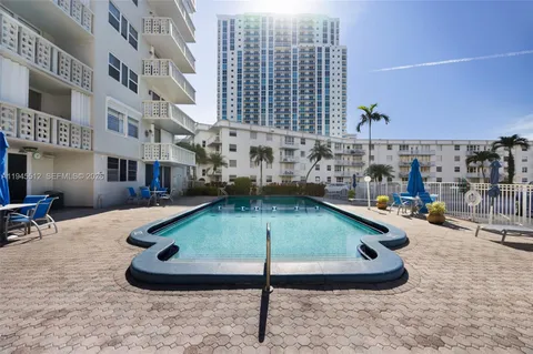 $265,000 | 1893 South Ocean Drive, Unit 810, Hallandale Beach, FL 33009