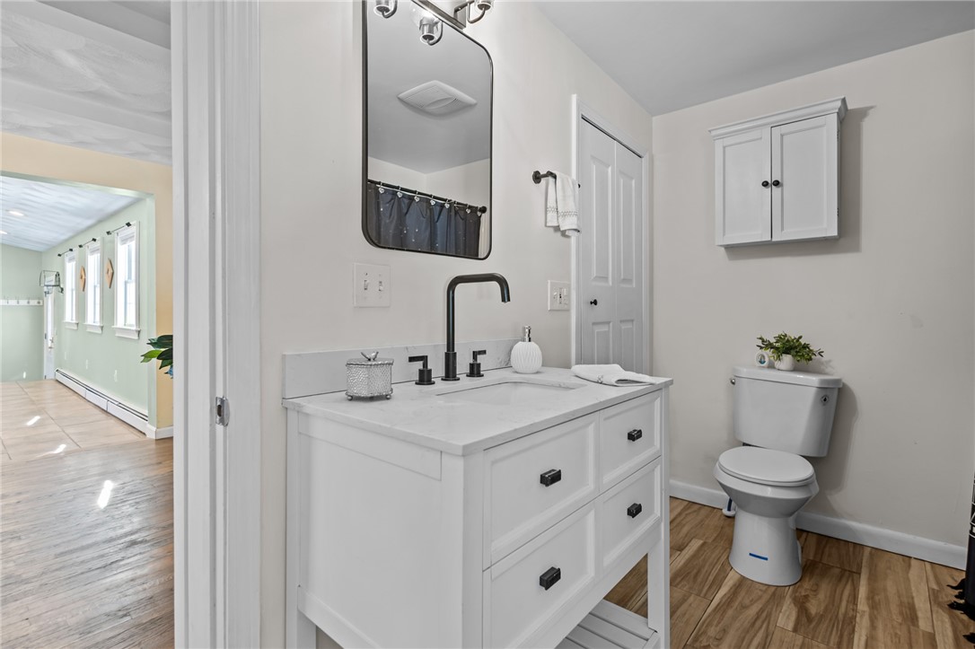 273 Main Street Cranston, RI 02831 - Photo 20 of 41