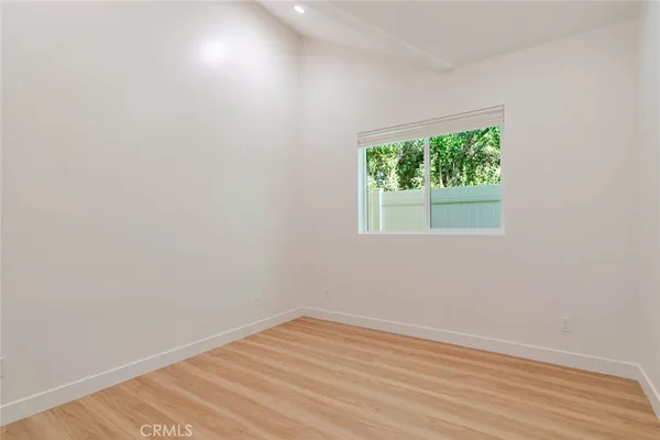 $4,000 | 7570 Chaminade Avenue, Canoga Park, CA 91304