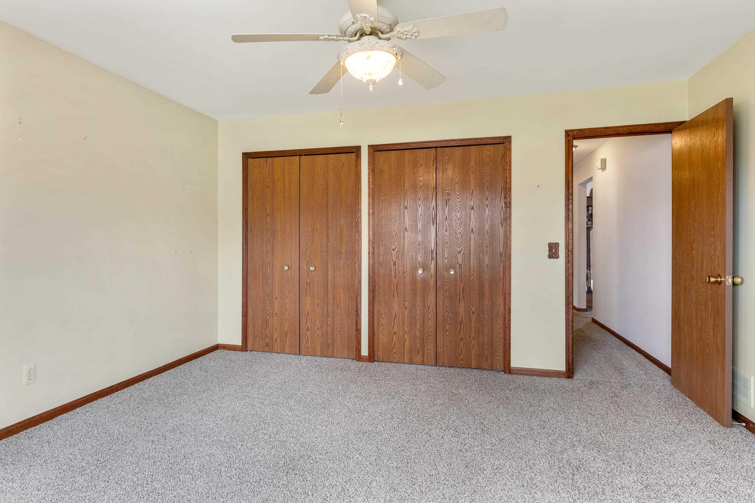 27577 Campbell Road Warren, MI 48093 - Photo 11 of 29 50102065-10.JPG