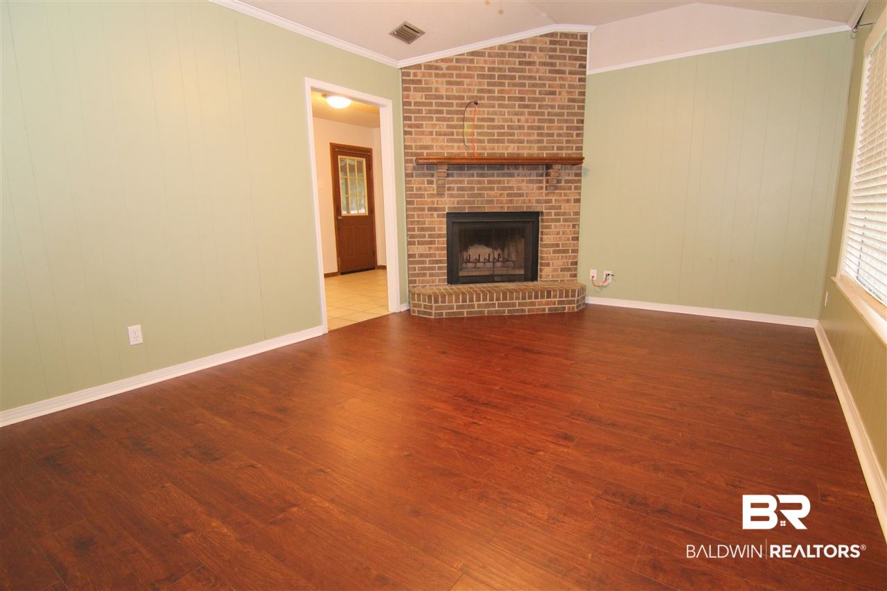 185 Ridgewood Drive Daphne, AL 36526 - Photo 2 of 21 Gallery Image 2