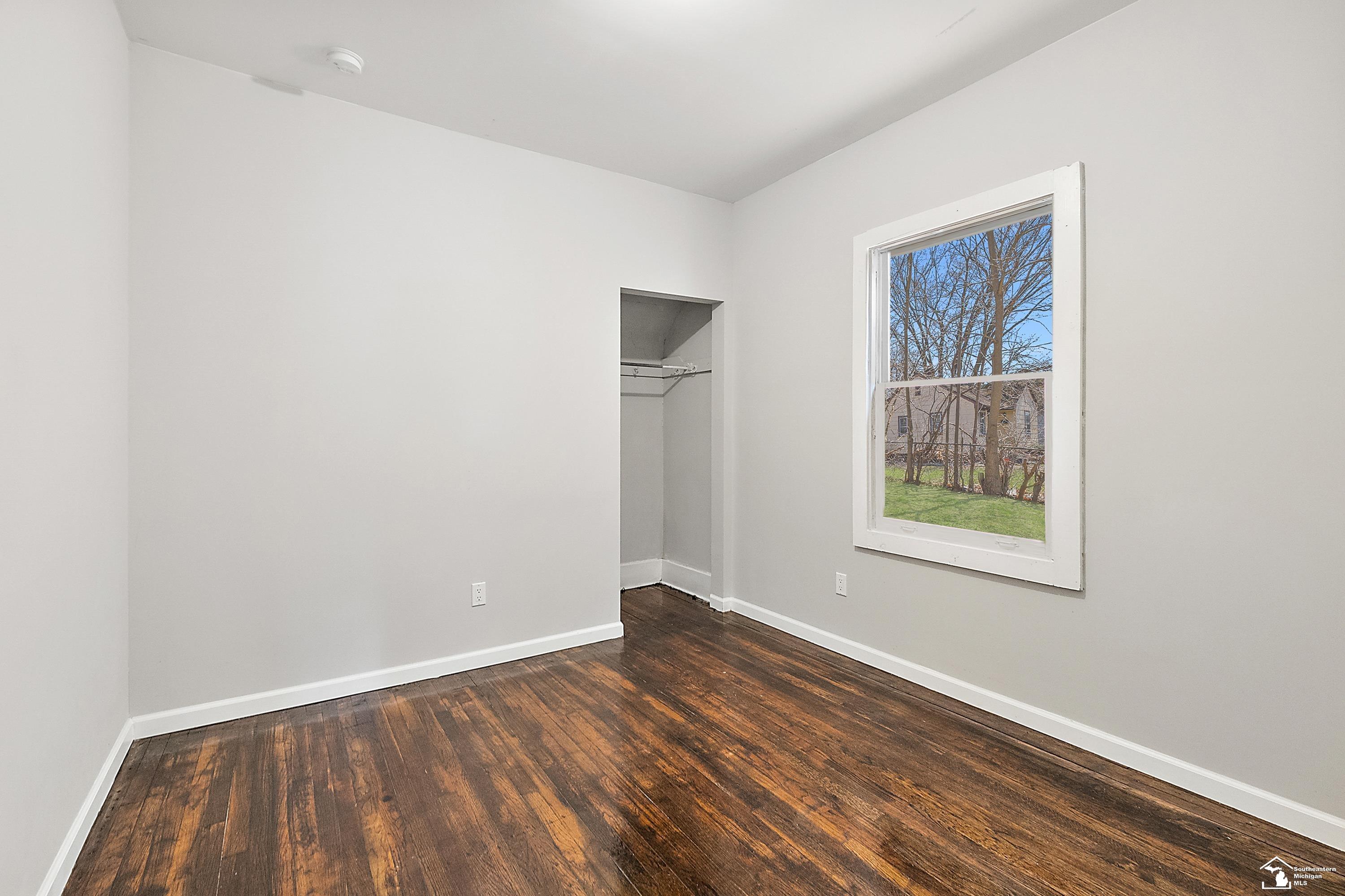 17771 Trinity Street Detroit, MI 48219 - Photo 8 of 26 50105684-7.JPG