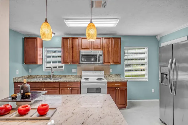 $1,700 | 5746 Groveton Street, Houston, TX 77033