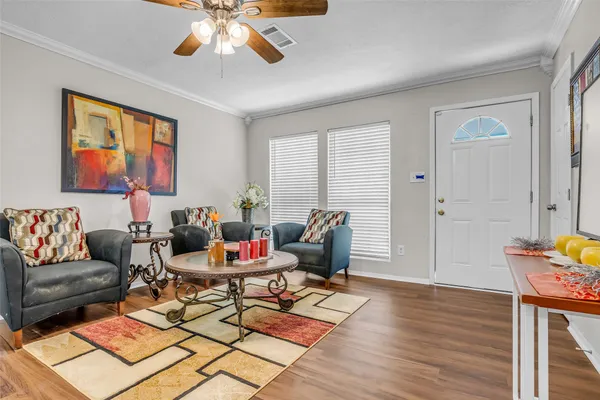 $1,700 | 5746 Groveton Street, Houston, TX 77033