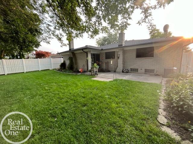 47916 Chrys Road Macomb, MI 48044 - Photo 28 of 29 50119487-27.JPG