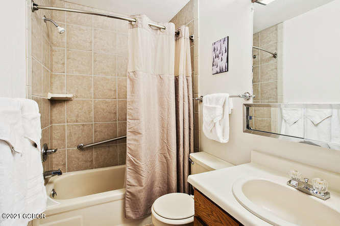 83 County Road Fraser, CO 80442 - Photo 17 of 28 83 Meadow Mile Unit D12 Fraser-small-017