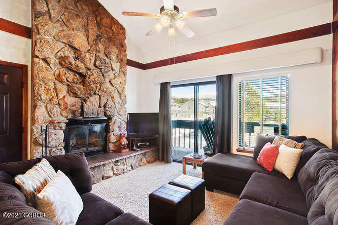 83 County Road Fraser, CO 80442 - Photo 5 of 28 83 Meadow Mile Unit D12 Fraser-small-005