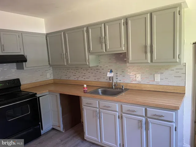 $381,000 | 13403 Pendleton Street, Fort Washington, MD 20744