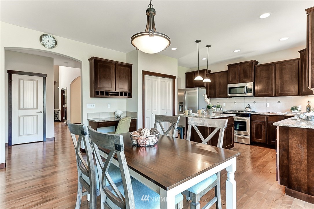 21210 38th Avenue Southeast Bothell, WA 98021 - Photo 9 of 25