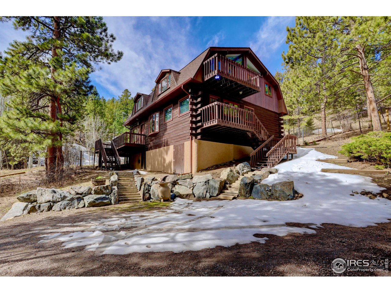 601 Pika Road Boulder, CO 80302 - Photo 32 of 38 a view of a outdoor space with a car parked in front of it