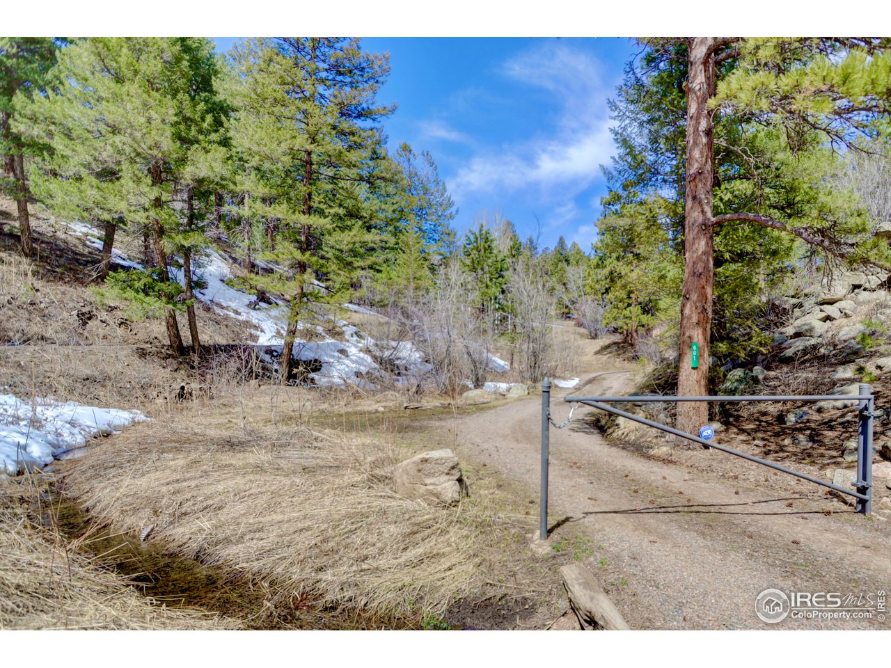 601 Pika Road Boulder, CO 80302 - Photo 34 of 38 a view of outdoor space and yard