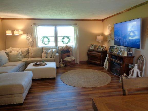2100 Mercer Road Fredonia, PA 16124 - Photo 9 of 25
