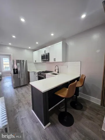 $1,850 | 306 South 10th Street, Reading, PA 19602