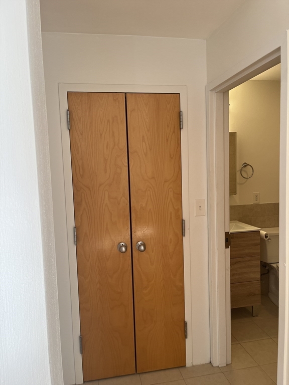 449-463 Washington Street, Unit 7D Boston, MA 02111 - Photo 13 of 26