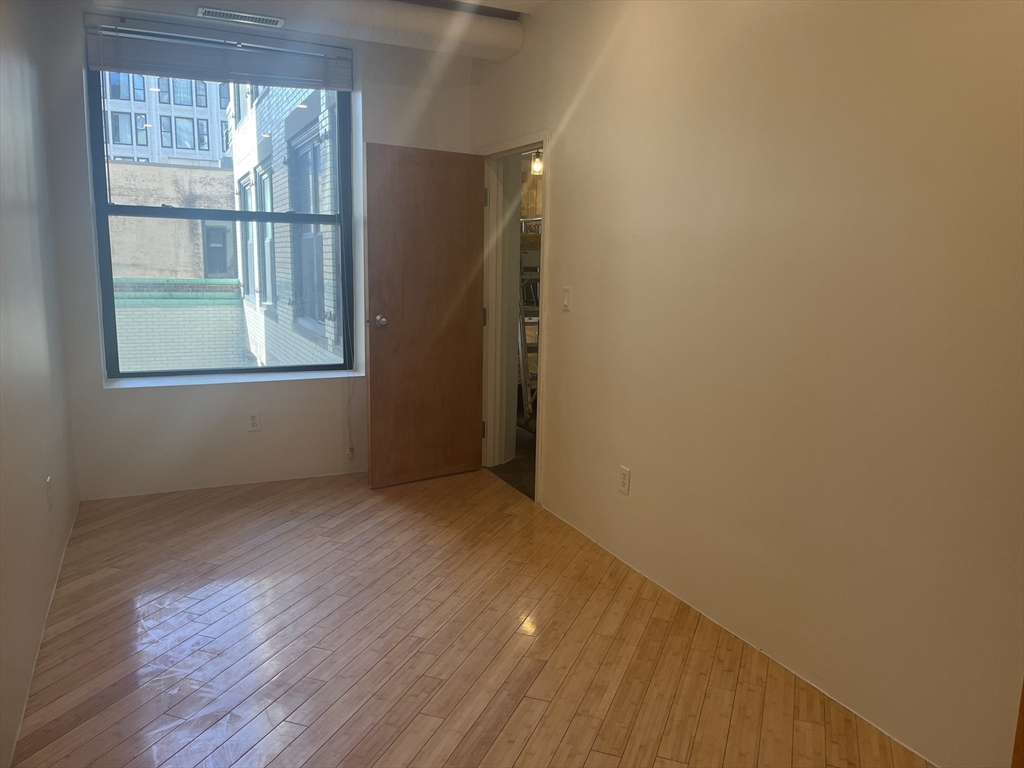 449-463 Washington Street, Unit 7D Boston, MA 02111 - Photo 21 of 26