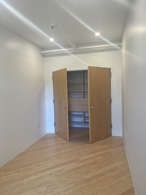 449-463 Washington Street, Unit 7D Boston, MA 02111 - Photo 23 of 26