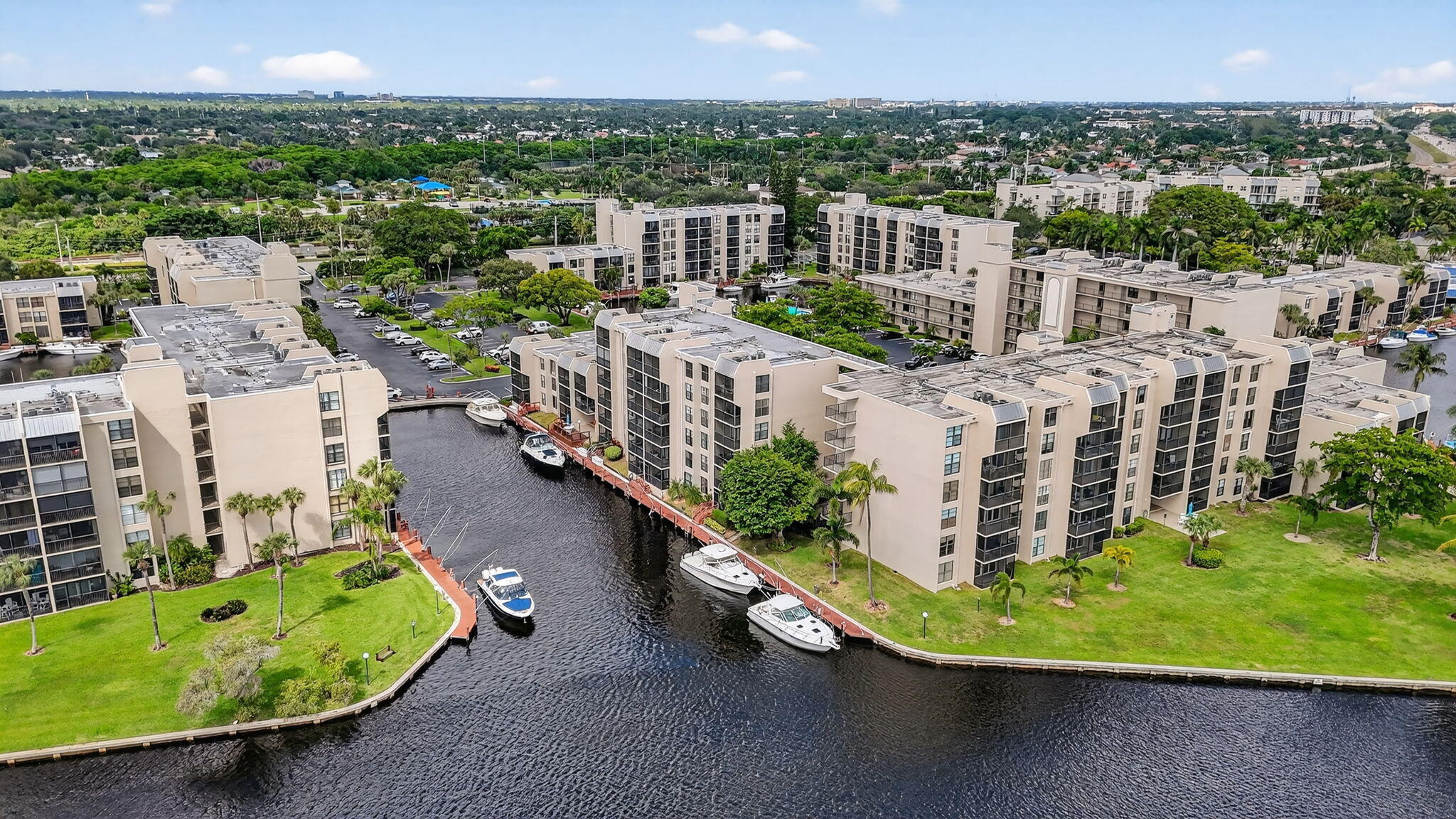 8 Royal Palm Way, Unit 107 Boca Raton, FL 33432 - Photo 58 of 75 50-web-or-mls-DJI_20250316045123_0202_D_