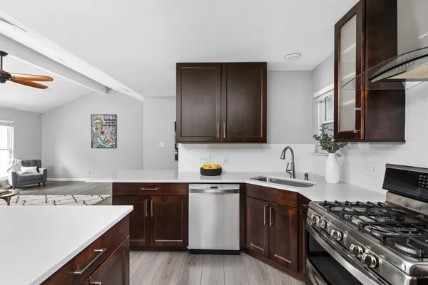 $649,900 | 11402 Santa Cruz Drive, Austin, TX 78759