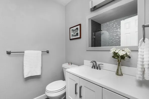 $649,900 | 11402 Santa Cruz Drive, Austin, TX 78759