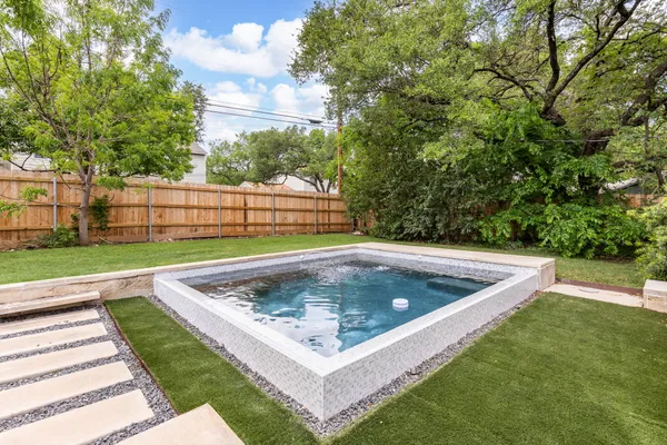 $649,900 | 11402 Santa Cruz Drive, Austin, TX 78759