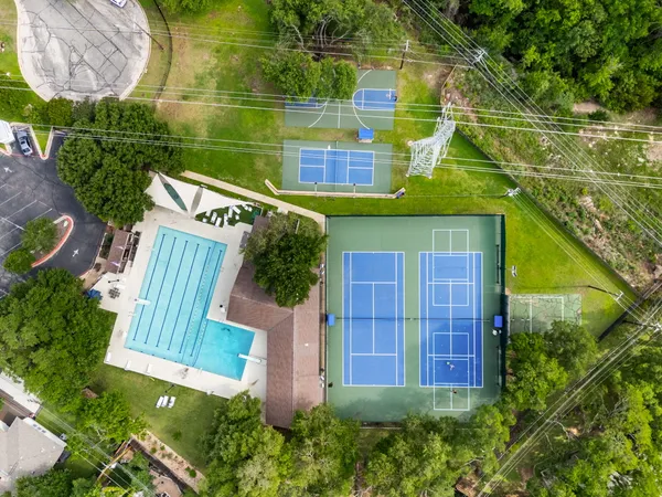 $649,900 | 11402 Santa Cruz Drive, Austin, TX 78759