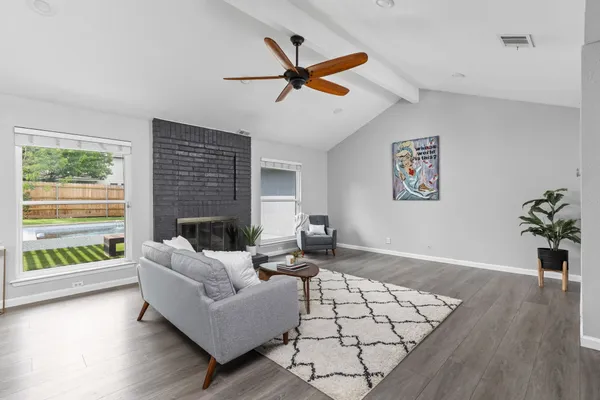 $649,900 | 11402 Santa Cruz Drive, Austin, TX 78759