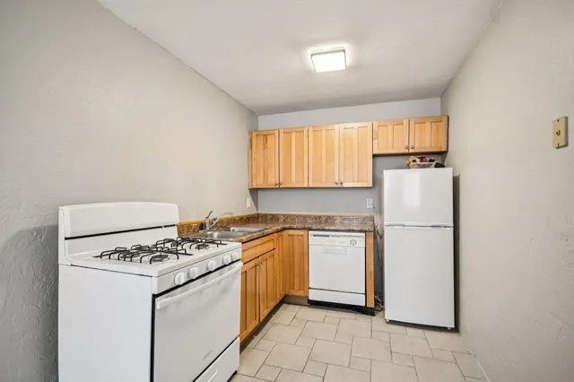 $1,195 | 2525 3rd Avenue South, Unit 3, Minneapolis, MN 55404
