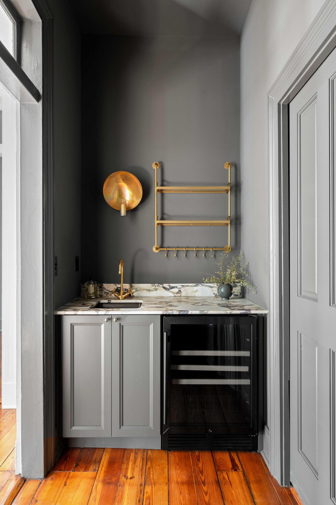 6 Carolina Street Charleston, SC 29403 - Photo 15 of 65 12