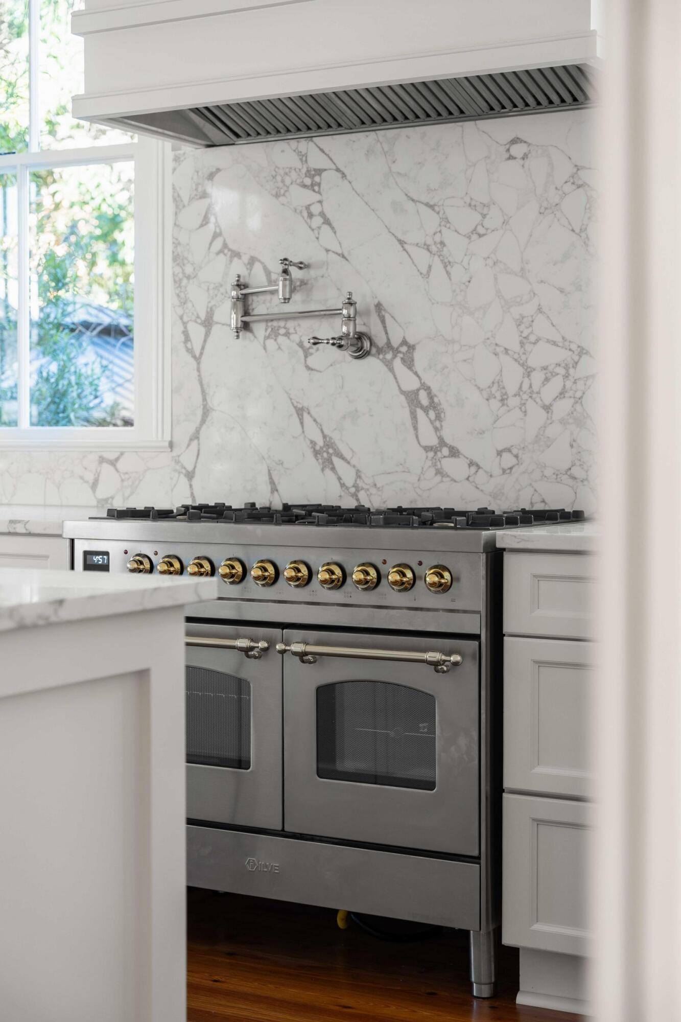 6 Carolina Street Charleston, SC 29403 - Photo 19 of 65 46