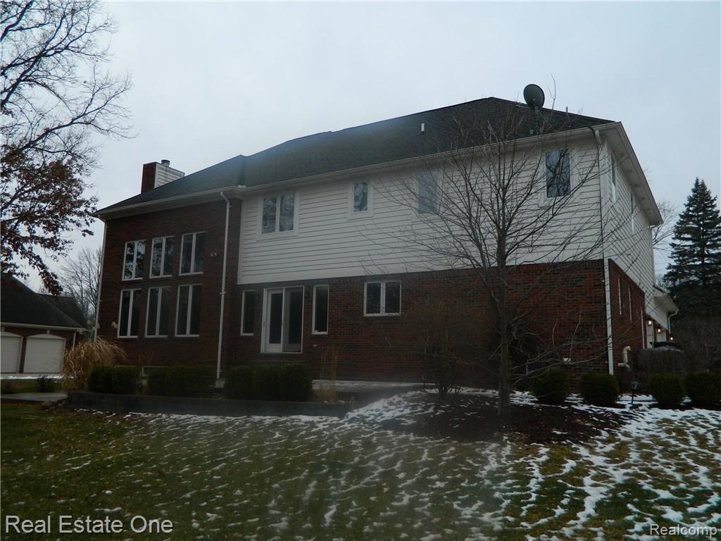 1053 Seville Road Rochester Hills, MI 48309 - Photo 11 of 66