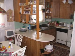 938 Roumfort Road Philadelphia, PA 19150 - Photo 3 of 6 Gallery Image 3
