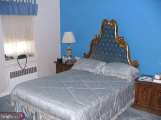 938 Roumfort Road Philadelphia, PA 19150 - Photo 5 of 6 Gallery Image 5