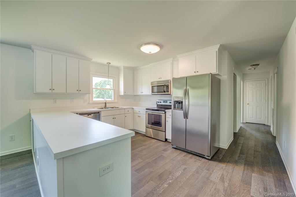 2377 Old Field Road Gastonia, NC 28056 - Photo 11 of 29 Gallery Image 11