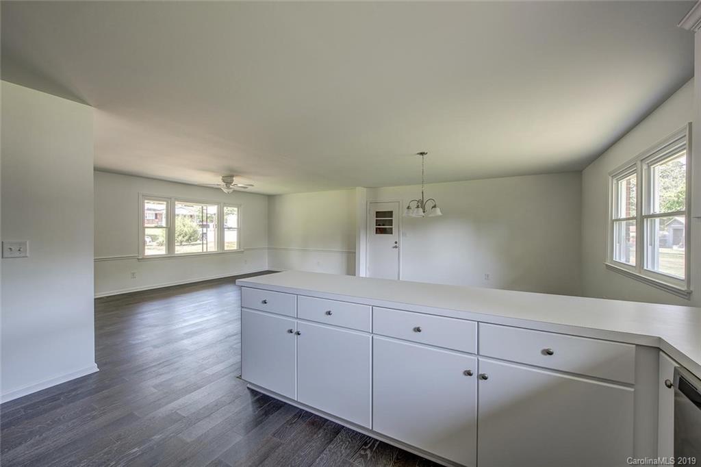 2377 Old Field Road Gastonia, NC 28056 - Photo 16 of 29 Gallery Image 16