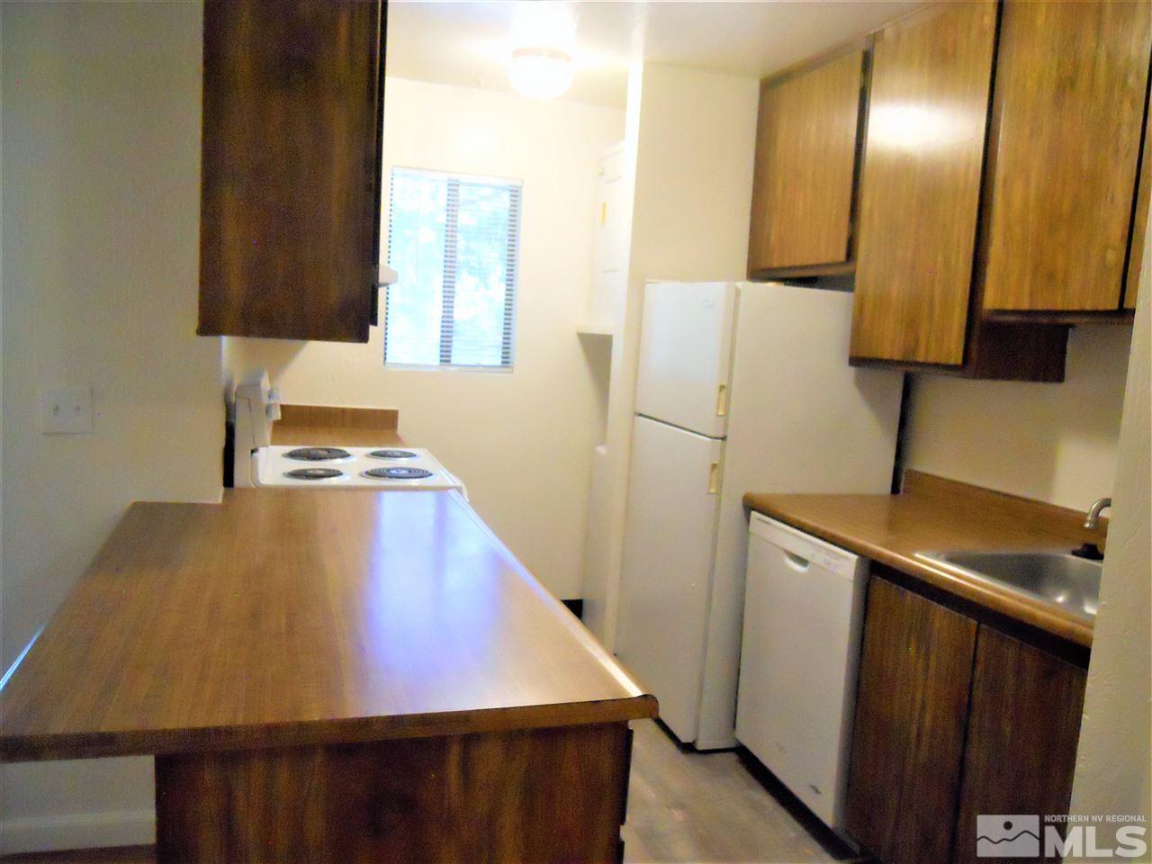 5031 Reggie Road Reno, NV 89502 - Photo 6 of 36 Photo 6