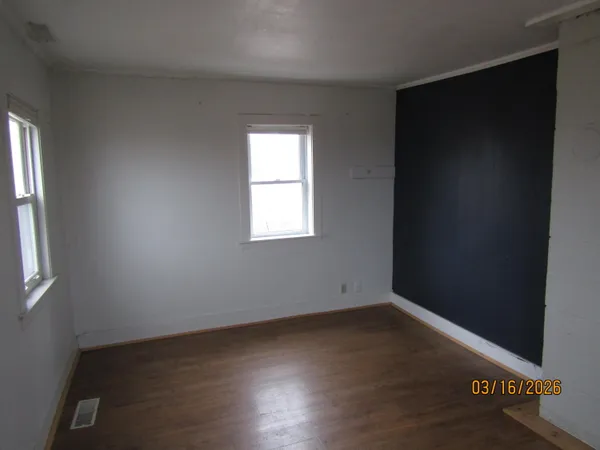 $220,000 | 535 Enfield Road, Lincoln, ME 04457