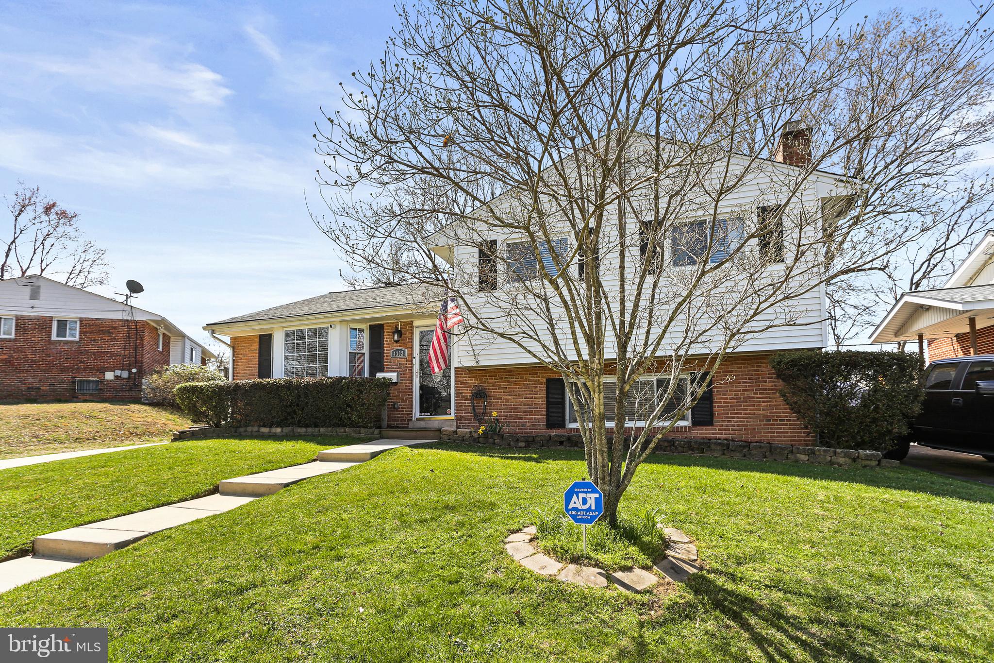 4302 Robert Court Silver Spring, MD 20906 - Photo 3 of 39