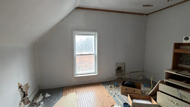 $100,000 | 20 Main Street, Sangerville, ME 04479