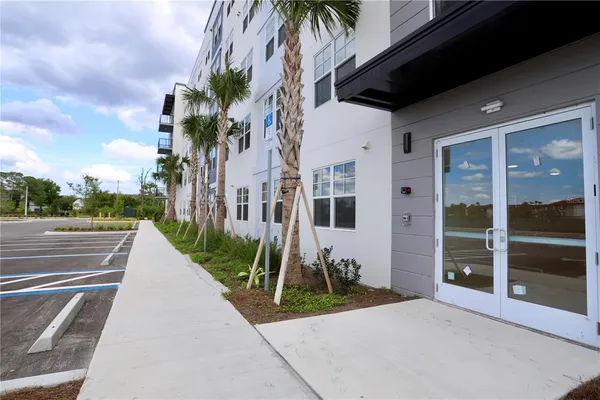 $2,400 | 5579 Millennia Park Drive, Unit 314, Orlando, FL 32839