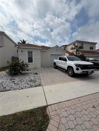 $2,690 | 6354 Buena Vista Drive, Margate, FL 33063