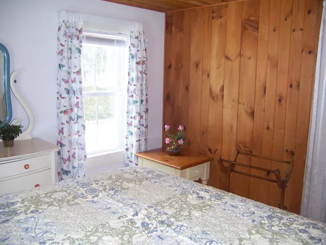 $185 | 65 Lakeview Avenue, Bristol, NH 03222