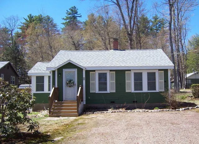 $185 | 65 Lakeview Avenue, Bristol, NH 03222