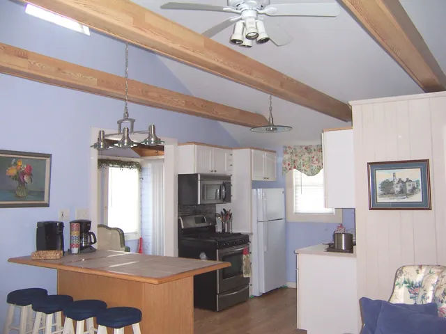 $185 | 65 Lakeview Avenue, Bristol, NH 03222